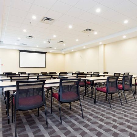 Towneplace Suites By Marriott Edmonton South מראה חיצוני תמונה